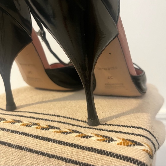 Patent leather Miu Miu kitten heeled T-strapped spectator pumps - Picture 11 of 11